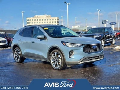 2023 Ford Escape Hybrid Platinum 4DR SUV