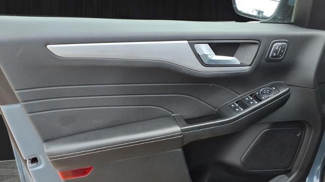 2025 Ford Escape Hybrid Platinum