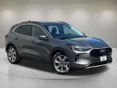 2023 Ford Escape Hybrid Platinum 4DR SUV