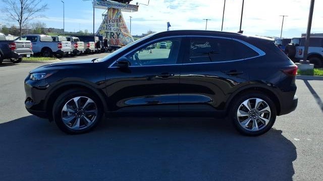 2025 Ford Escape Hybrid Platinum