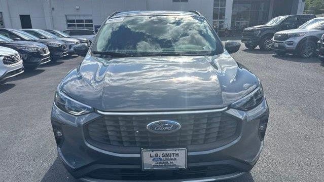 2025 Ford Escape Hybrid Platinum