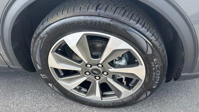 2025 Ford Escape Hybrid Platinum
