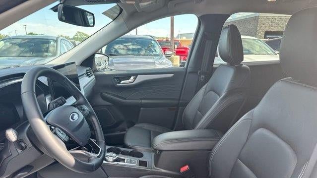 2025 Ford Escape Hybrid Platinum