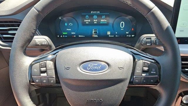 2025 Ford Escape Hybrid Platinum