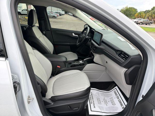 2025 Ford Escape - $35,495