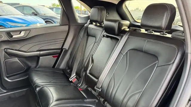 2025 Ford Escape Hybrid Platinum