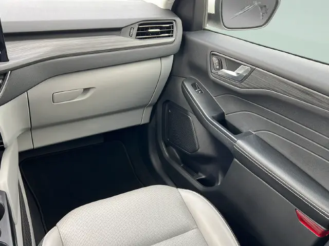 2023 Ford Escape - $24,895