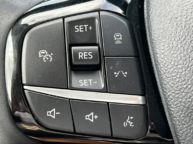 2023 Ford Escape - $24,895