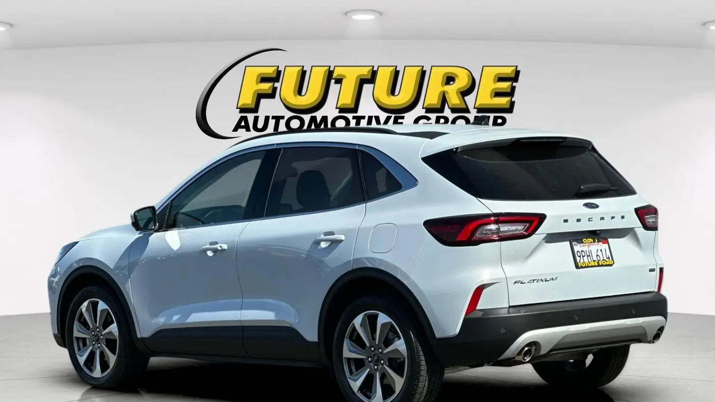 2025 Ford Escape Hybrid Platinum