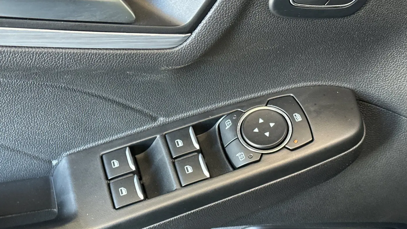 2025 Ford Escape Hybrid Platinum