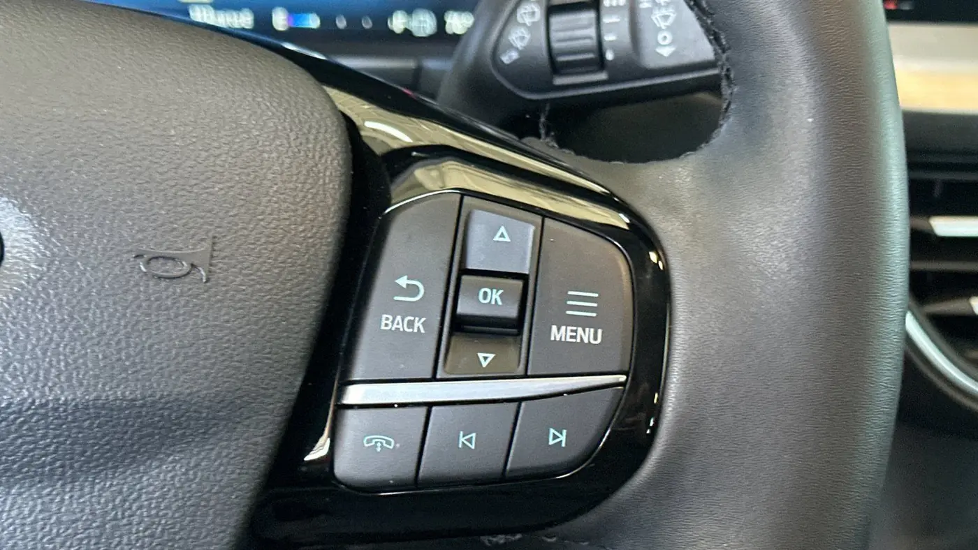 2025 Ford Escape Hybrid Platinum