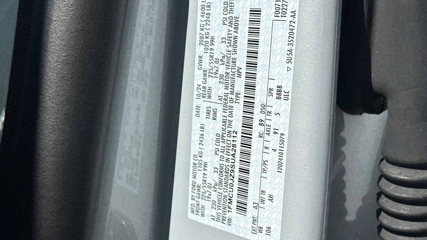 2025 Ford Escape Hybrid Platinum