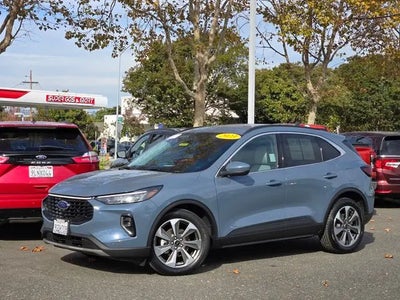 2023 Ford Escape Hybrid Platinum 4DR SUV