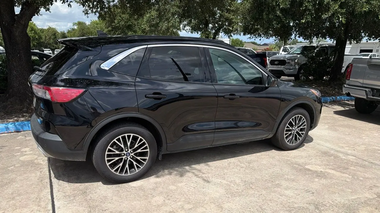 2022 Ford Escape Plug-In Hybrid SEL