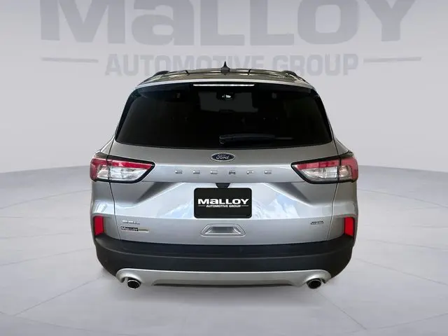 2022 Ford Escape - $16,900