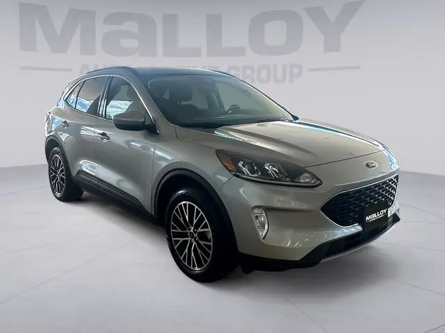 2022 Ford Escape - $16,900