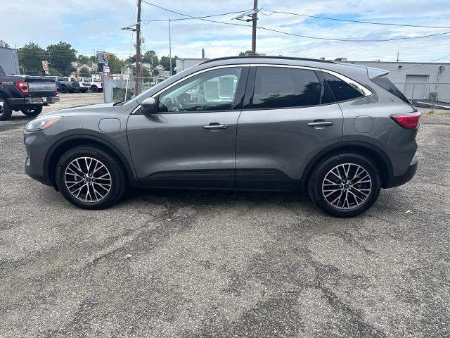 2022 Ford Escape - $24,999
