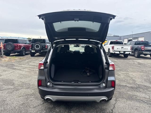 2022 Ford Escape - $24,999