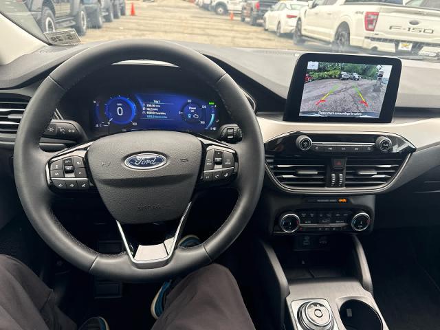2022 Ford Escape - $24,999