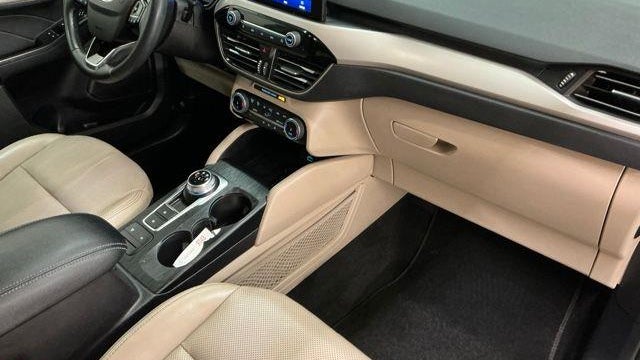 2022 Ford Escape Plug-In Hybrid SEL