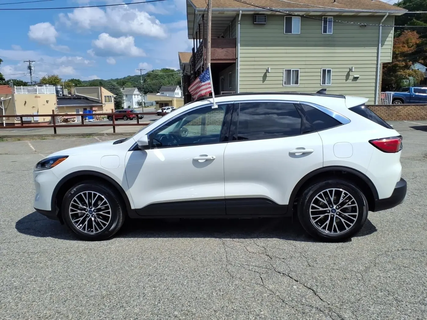 2022 Ford Escape - $22,787