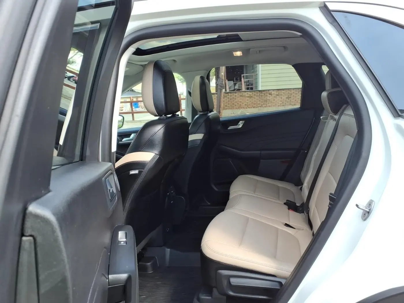 2022 Ford Escape - $22,787