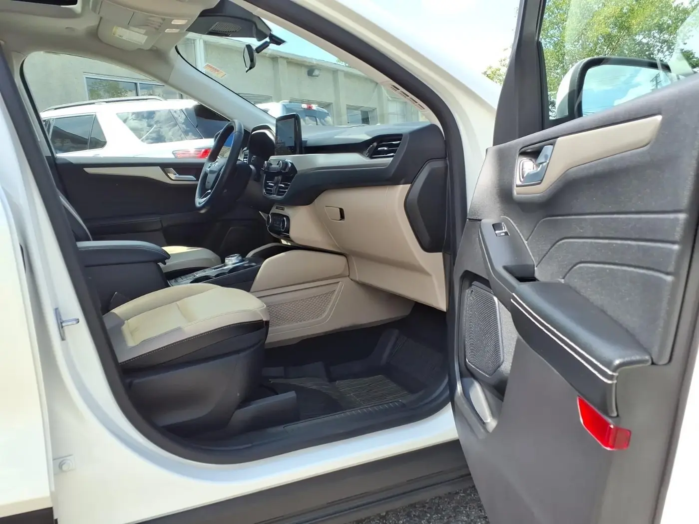 2022 Ford Escape - $22,787