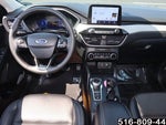 2022 Escape Plug-In Hybrid Thumbnail 9