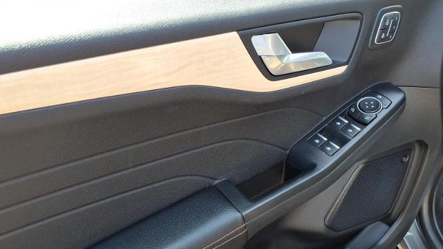 2022 Ford Escape Plug-In Hybrid Titanium