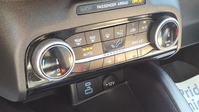 2022 Ford Escape Plug-In Hybrid Titanium