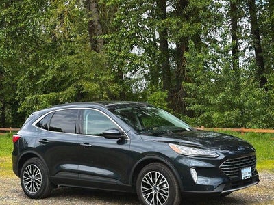 2022 Ford Escape Plug-In Hybrid Titanium 4DR SUV