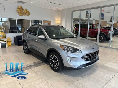 2022 Ford Escape Plug-In Hybrid Titanium 4DR SUV