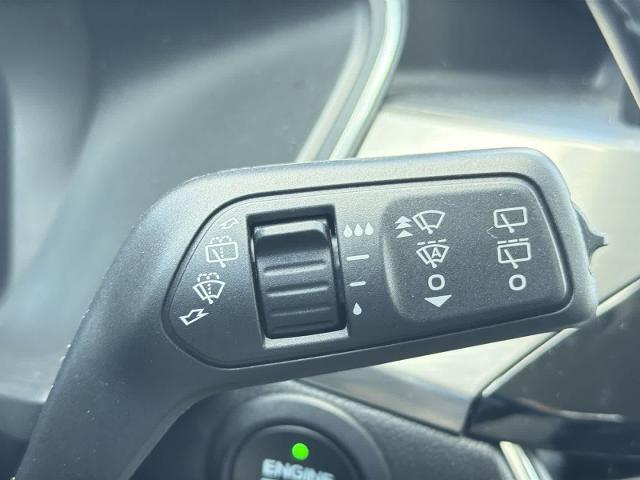 2022 Ford Escape - $21,779
