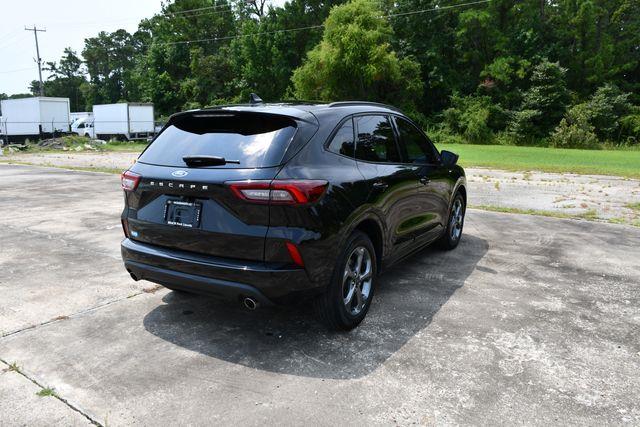 2023 Ford Escape - $24,447