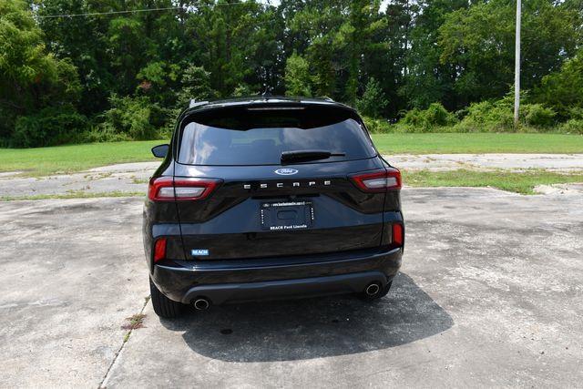 2023 Ford Escape - $24,447