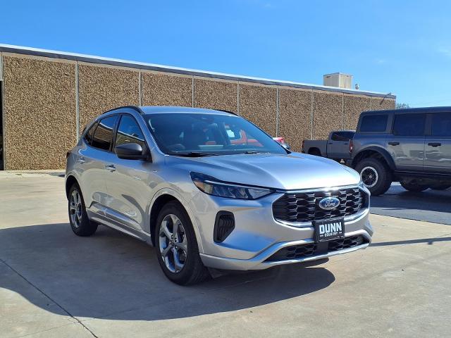 2023 Ford Escape - $21,900