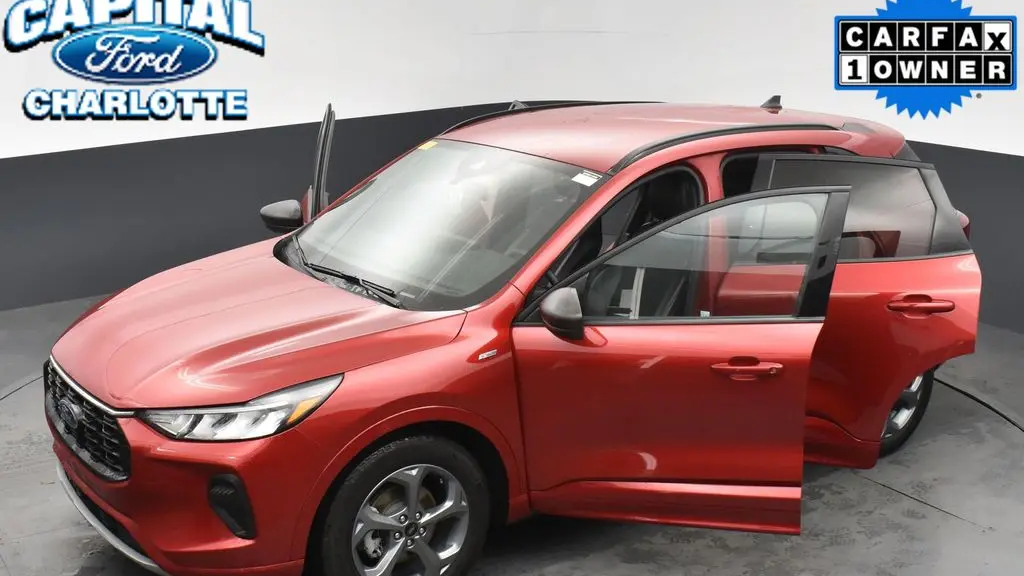 2024 Ford Escape ST-Line