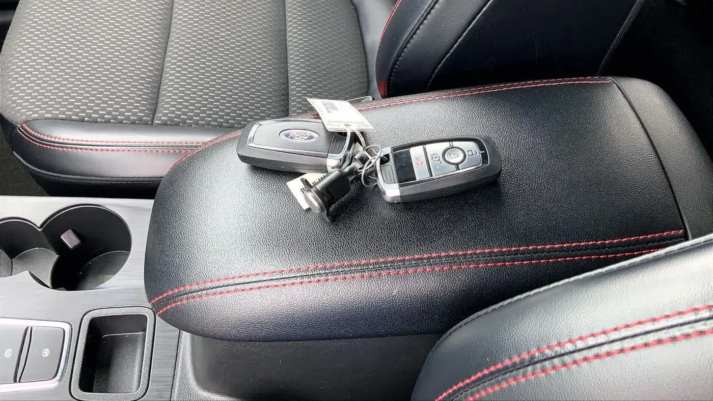 2024 Ford Escape ST-Line