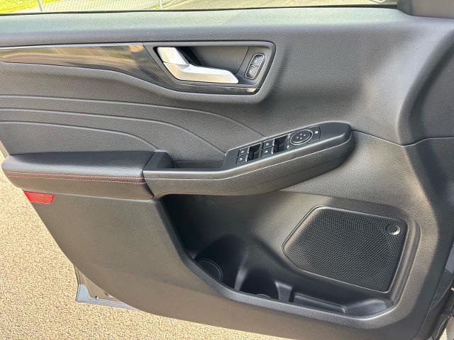 2025 Ford Escape - $28,685