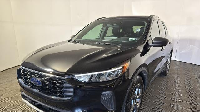 Preowned 2025 Ford Escape ST-Line for Sale