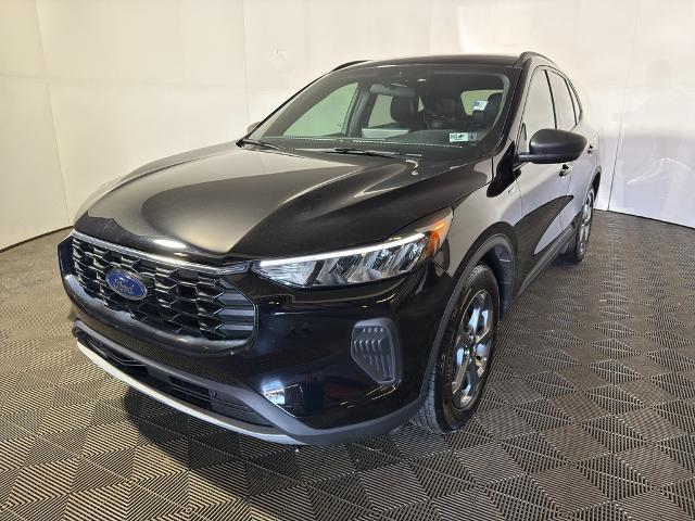 2025 Ford Escape - $24,995