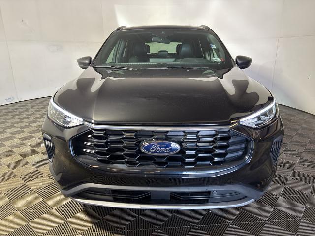 2025 Ford Escape - $24,995