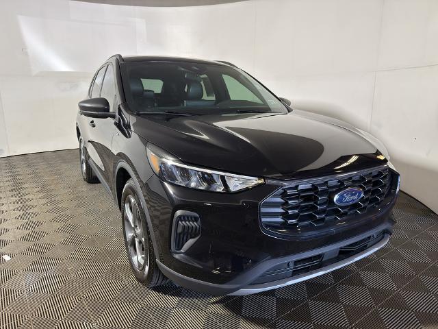 2025 Ford Escape - $24,995