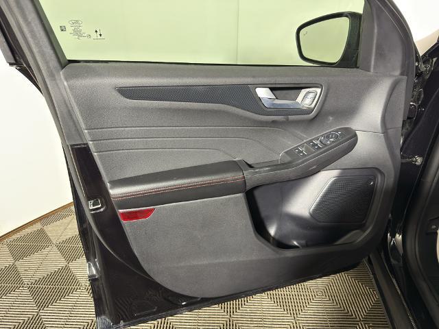 2025 Ford Escape - $24,995