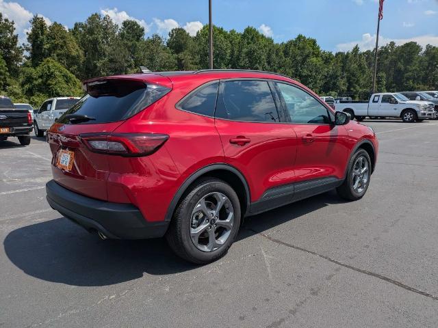 2025 Ford Escape - $23,189