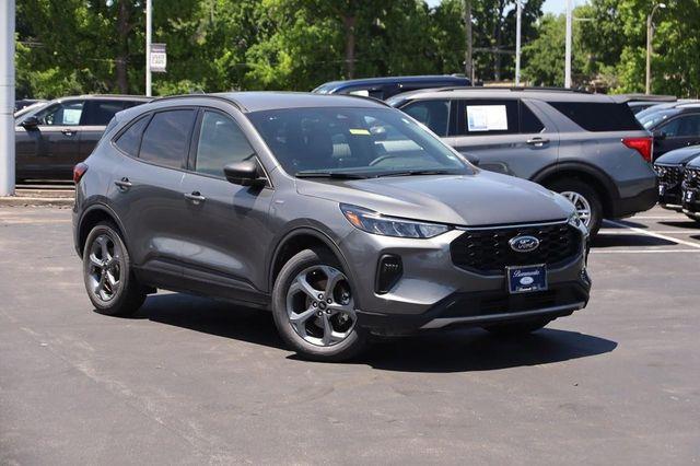 2025 Ford Escape - $22,920