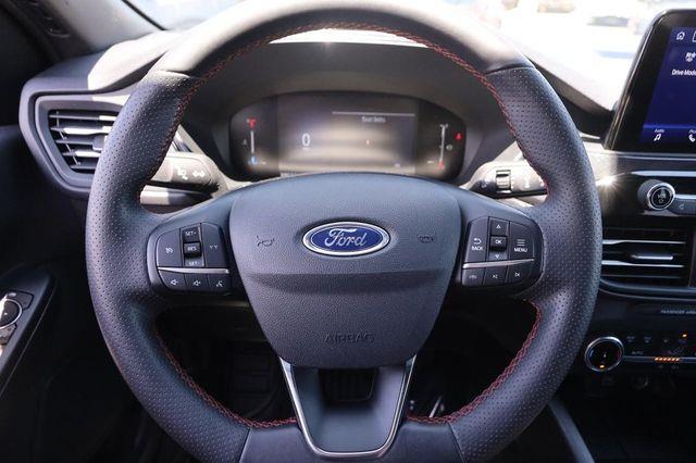 2025 Ford Escape - $22,920