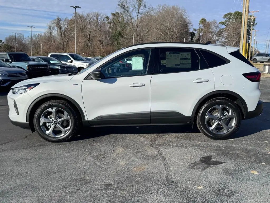 2026 Ford Escape - $33,000