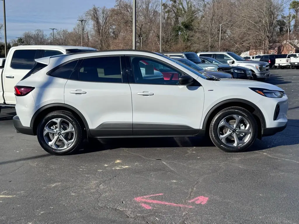 2026 Ford Escape - $33,000