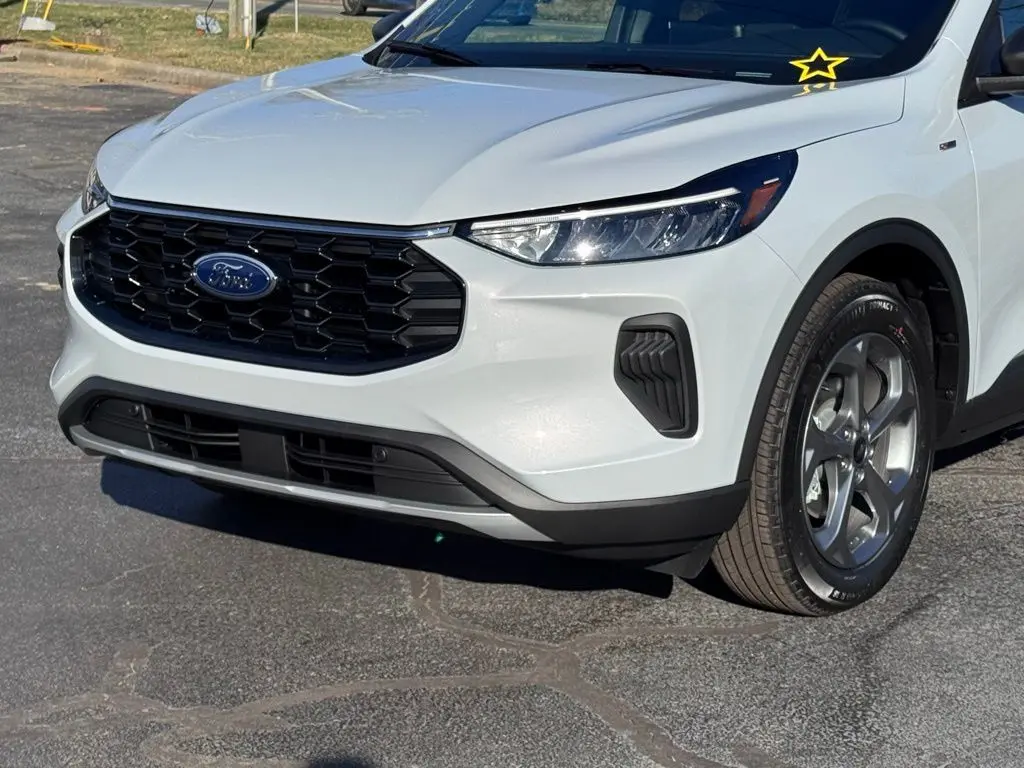 2026 Ford Escape - $33,000